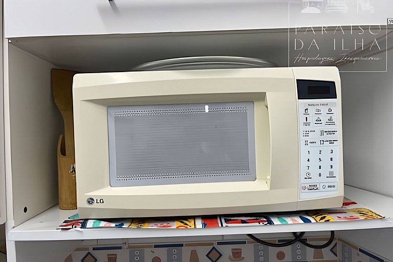 Apartamento Sobre o Mar, Completo, AR e Internet