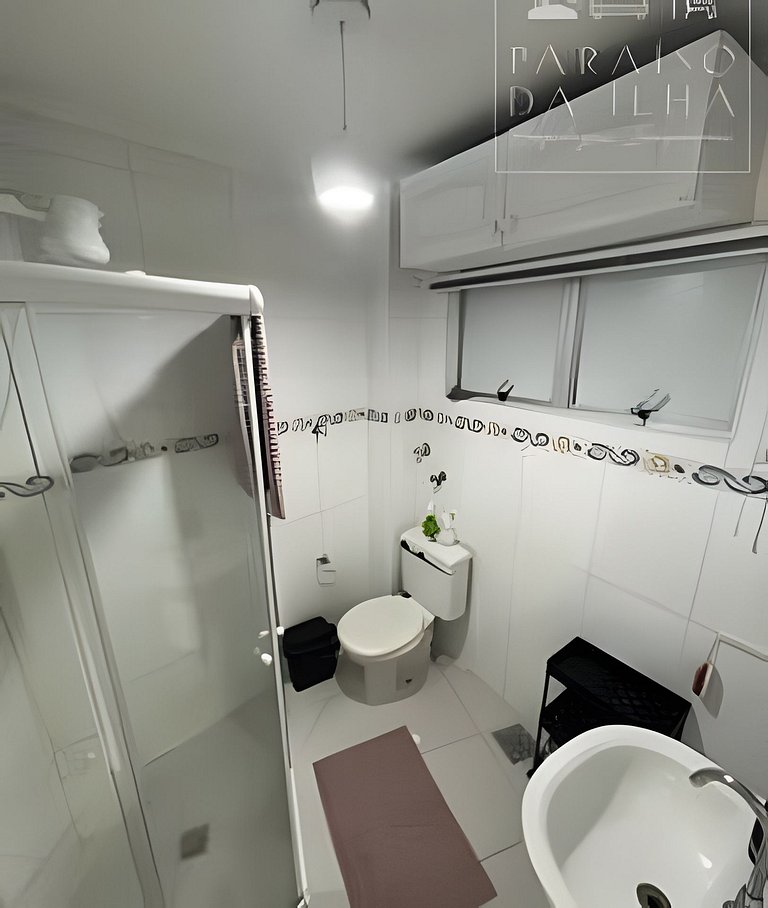 Apartamento Sobre o Mar, Completo, AR e Internet