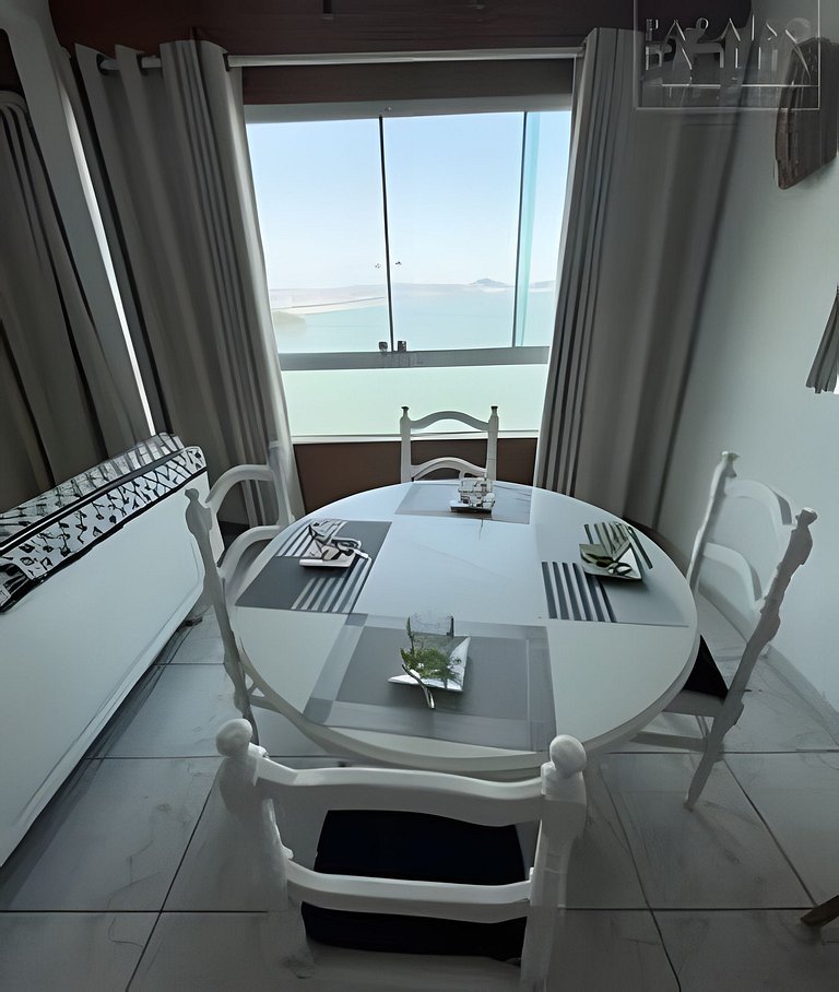 Apartamento Pedacinho do Céu: Ar, Internet, VISTA!