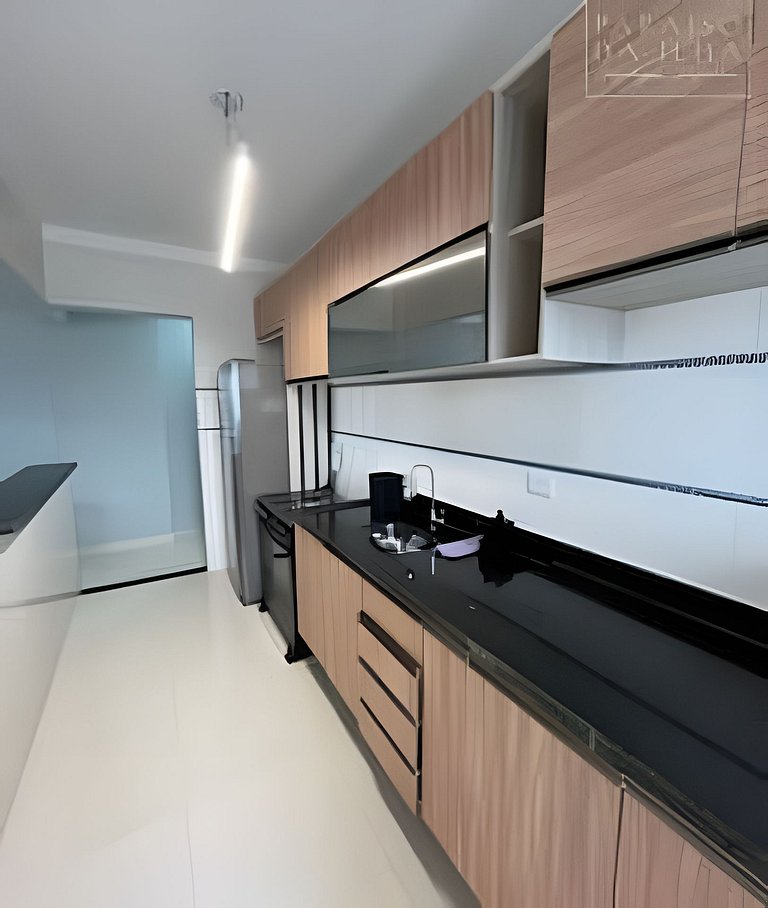 Apartamento Varanda e Churrasqueira Pé na Areia PG