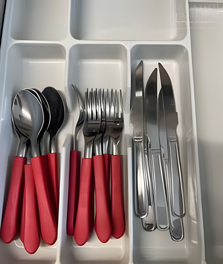 Apartamento Varanda e Churrasqueira Pé na Areia PG