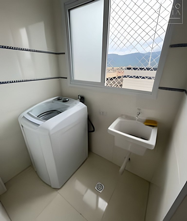 Apartamento Varanda e Churrasqueira Pé na Areia PG