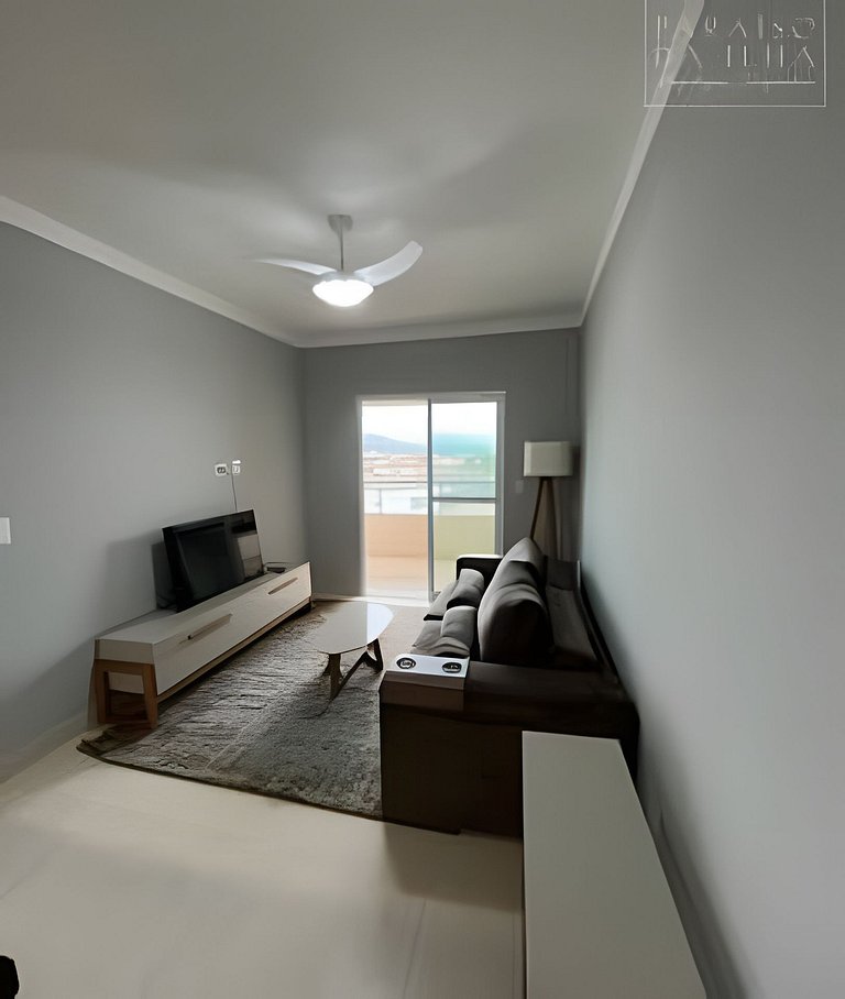 Apartamento Varanda e Churrasqueira Pé na Areia PG