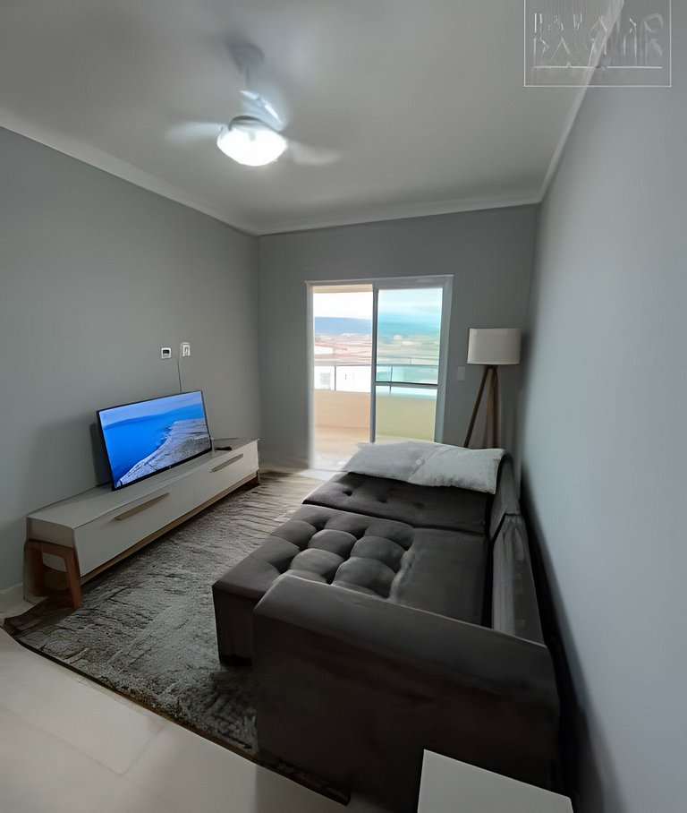 Apartamento Varanda e Churrasqueira Pé na Areia PG