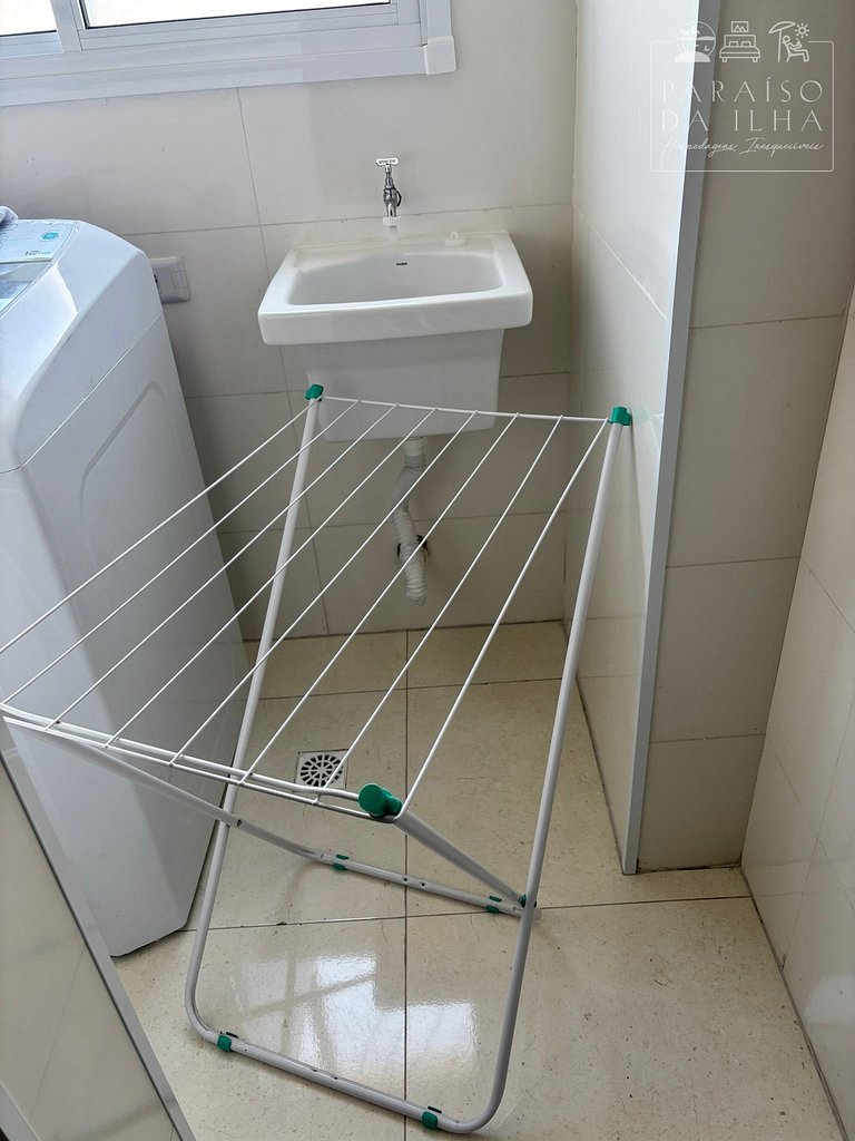 Apartamento Varanda e Churrasqueira Pé na Areia PG