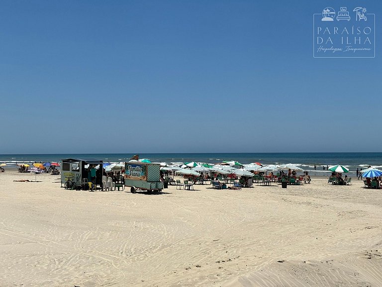 Apartamento Varanda e Churrasqueira Pé na Areia PG