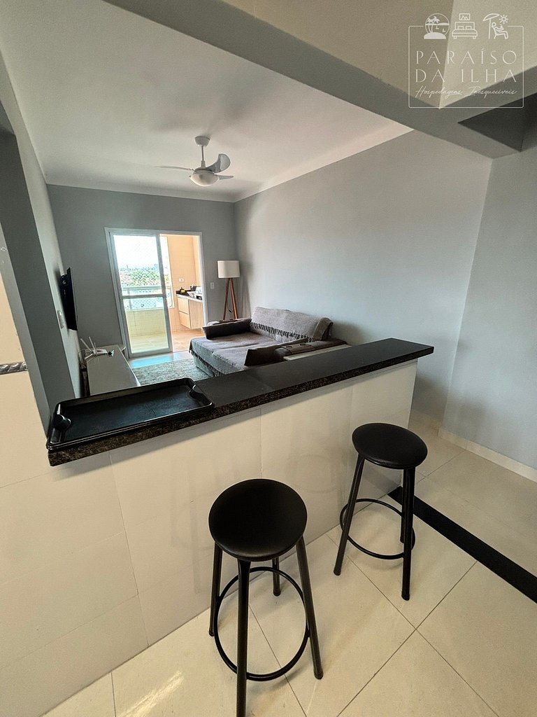 Apartamento Varanda e Churrasqueira Pé na Areia PG